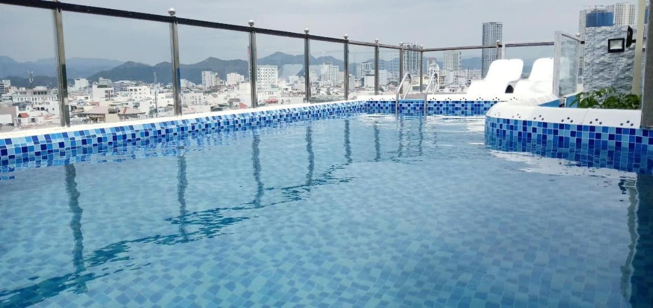 Sen Vang Luxury Hotel Nha Trang Exterior foto
