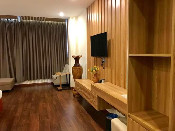 Sen Vang Luxury Hotel Nha Trang Exterior foto